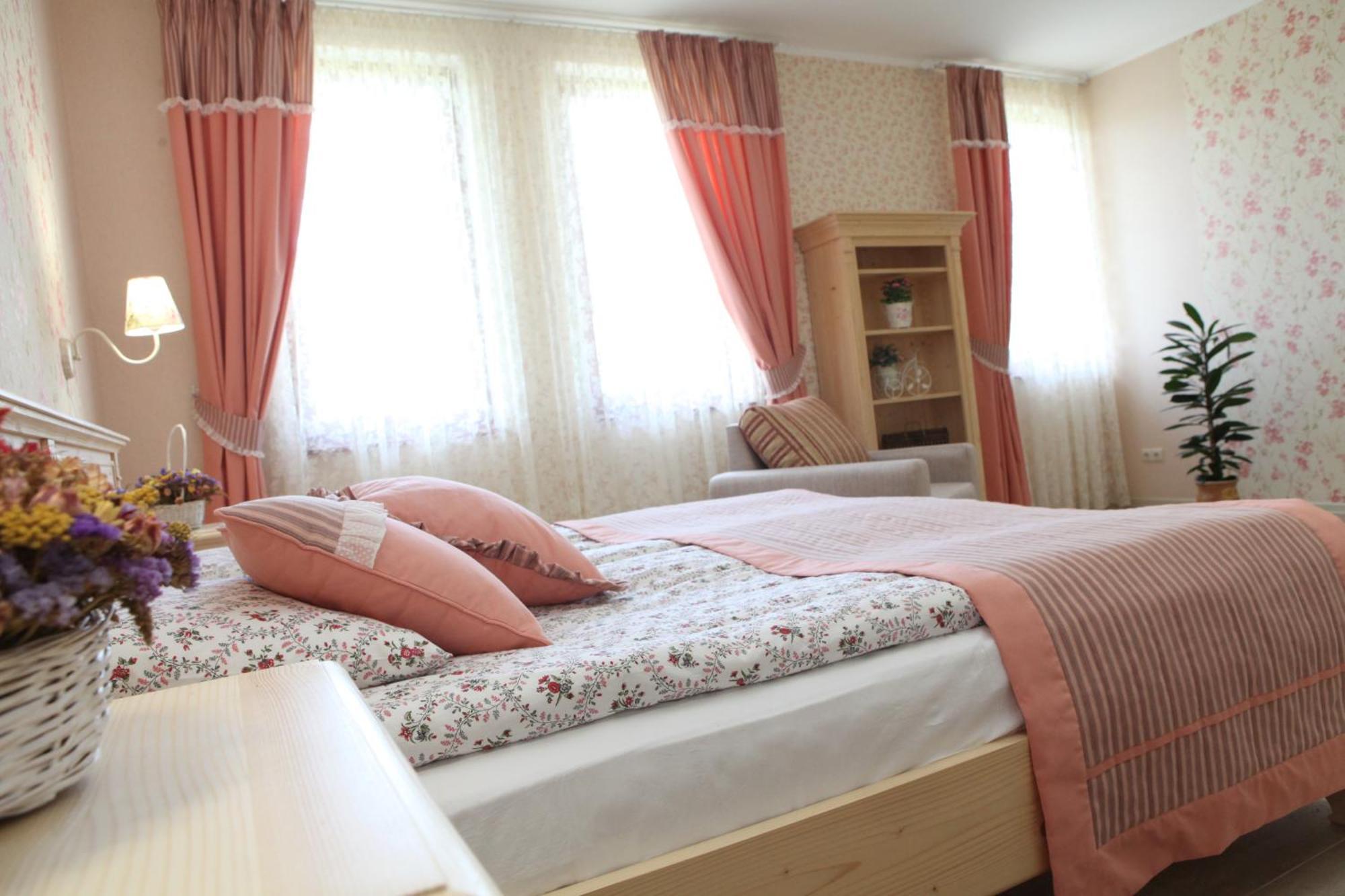 Publo Spa Hotel Vyshkove Quarto foto